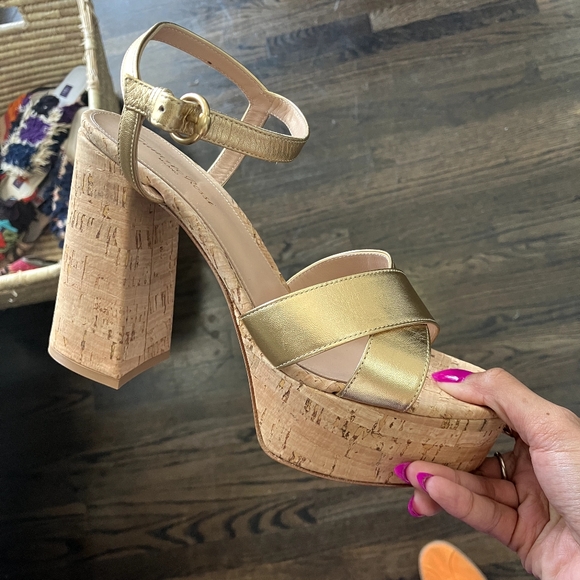 Gianvito Rossi Gold Cork Platform Heels - Picture 1 of 3